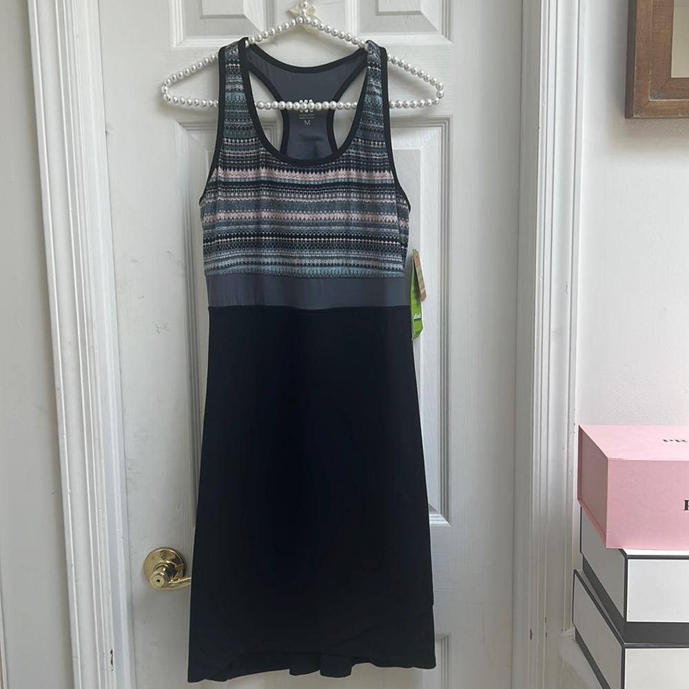 NWT Title Nine Connelly Dress M